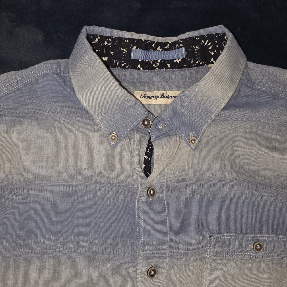 Tommy Bahama‎ Shirt Mens Medium Blue 100% Cotton Camp Button Ocean Fade